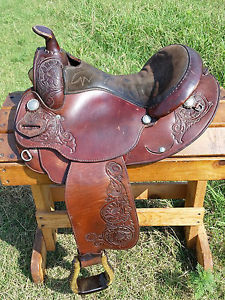 15" Circle Y Arabian Pleasure Trail Saddle (Made in Texas)