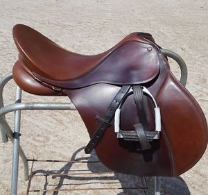 Bates Caprilli All Purpose 17.5 inches Saddle
