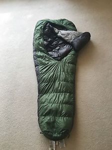 Sierra Designs Backcountry Bed 800 down fill power 3 Season Sleeping Bag 20 deg
