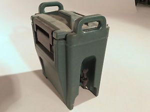 Cambro 2.5 Gallon Insulated Water Dispenser - Camping/Film Shoot Catering