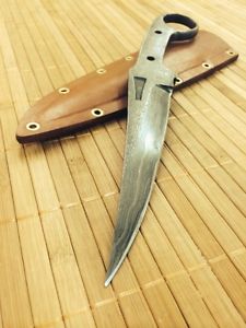 Custom Tactical Messer