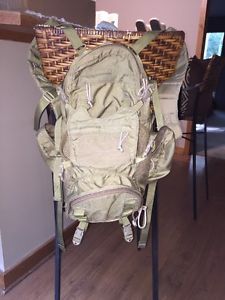 Eagle Industries Yote Hydration Pack, Coyote Brown