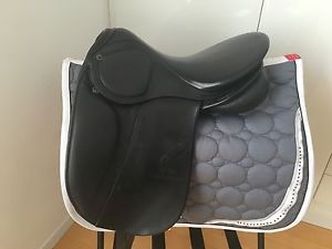 Stubben Scandica DL Dressage Saddle Excellent Condition!!!