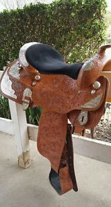 Western show saddle  16' seat