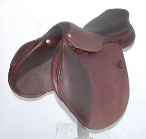 18" CWD SE02 SADDLE (SE02048596) USED A FEW TIMES. FROM 2016 !! - DWC