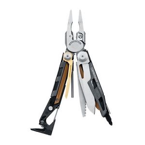 LEATHERMAN MUT XL-BLACK MULTI TOOL PLIERS WITH BLACK MOLLE SHEATH.