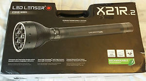 LED LENSER X21R.2 3200 Lumens CREE Rechargeable HandTorch(LED99421R)-NEW in case