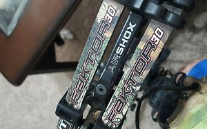 Hoyt Faktor 30 Camo Target Hunting Bow w/ extras