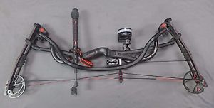 Hoyt Carbon Element RKT RH Bow