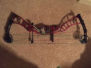 Hoyt Nitrum 34 Championship Red 28 Draw 65 Pound