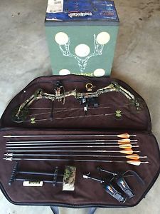 bow and arrow set