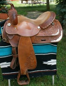 Circle Y Western Park and Trail Saddle 15" Seat 7" Gullet