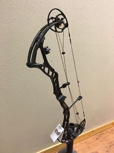 Bowtech Boss 70 LB  31.5 Draw