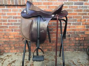 Parelli Hybrid Cruiser Trail saddle