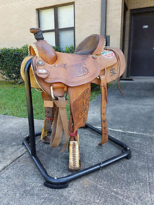 Running P saddlery used 15" roping ranch trophy saddle