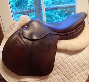 17.5" Butet Saddle - 2011 - P Seat - 2.5 Flaps - 4.75" dot to dot