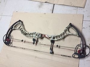 Bowtech Insanity CPX 70-80LB