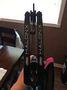 Mathews Halon X PRO Right Handed 30" 50-60LB Bow
