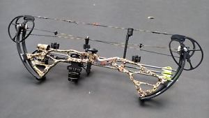 BOWTECH BTX 31 COMPOUND BOW, KRYPTEK HIGHLANDER, RH, 70#, DEER HUNTING, LOADED