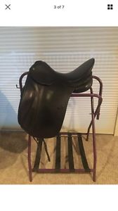 Sommer dressage saddle