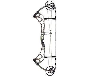 Bear Escape Compound Bow - Right Handed - Realtree Xtra - 69lbs