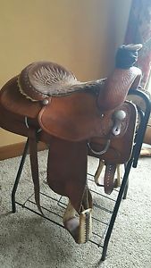 very nice Billy Cook Roping saddle