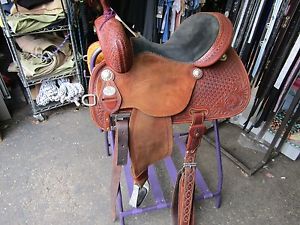 Martin Cervi Crown C  14" seat 8" tree Barrel Racing Saddle
