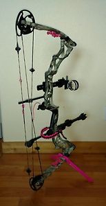 Bowtech Heartbreaker LEFT HANDED compound bow with upgrades & extras