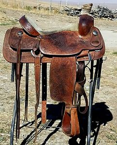 16 ranch saddle