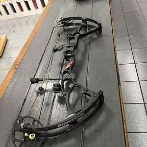 Bowtech BTX 28 Compound Bow BLACK NEW FREE FAST SHIPPING