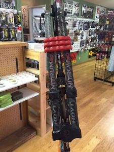 2016 Hoyt Nitrum 30 RH 28.5" 60-70*