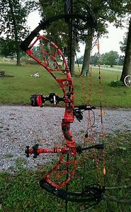 Hunting -- Obsession Evolution 70lb 29in Bare Bow