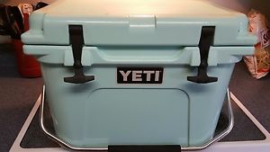 Yeti Roadie 20 Cooler Sea Foam Green RARE
