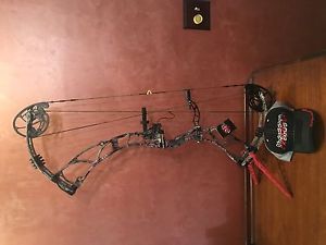 NEW 2016 Obsession K 34 RealTree Xtra Green RH w/Black cams 60lb 28in