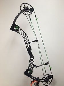 NEW! Mathews Chill R (Black Carbon) RH #70 28"