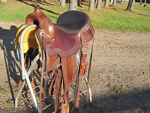 Rocking R Gaited Horse Saddle 16" FQHB with flare