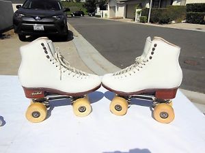 Women's Roller Skates Harlick Custom Boots Size 8 Excellent Condition w/Covers