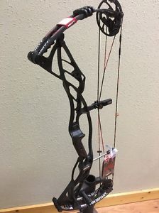 Hoyt Defiant 30 Demo Model #2 Cam