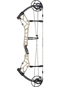NWT Bear BR33 RH Compound Bow