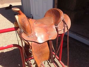JJ Maxwell Trail saddle