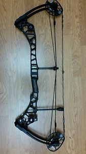 Mathews Halon X-RH/28"/50-60LB./75%