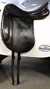 Used Stubben Roxane Dressage Saddle - Size 17.5" - Black