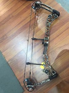 Mathews Halon X (Left Hand, 70#, 28" 75%)