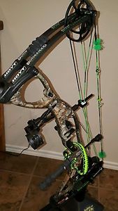 Hoyt Charger 2015 Bone Collector Special Edition w/Accessories RTS