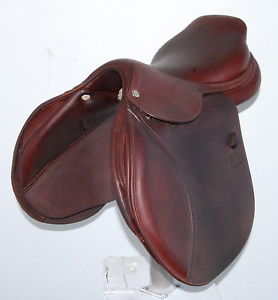 17.5" CWD SE02 SADDLE (SE02046496) USED AS DEMO DURING 5 MONTHS ONLY! - DWC