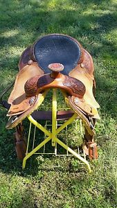 16" Double S Saddle Made out of Greenville, Tx