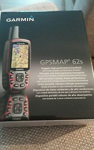 Garmin GPSMAP 62S Handheld GPS Worldwide Basemap Compass Altimeter Barometer