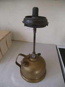 VINTAGE TILLEY LAMP - BRASS TANK - TL14 / TL 14 - BRASS HANDLE