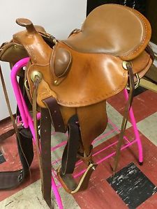 Parelli Natural Performer 18" western saddle
