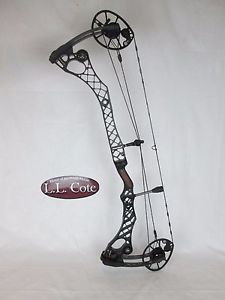 Mathews Monster Wake 28" 50-60lbs. Right Hand Black
